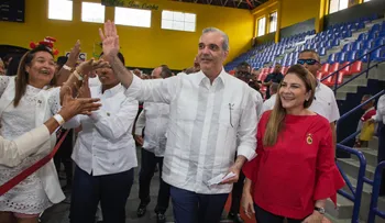 Abinader: "Seguiremos trabajando de manera cercana y constante por el país"