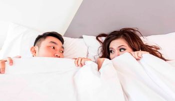 La pandemia ha reducido el deseo sexual a muchas parejas; a otras les ha ido mejor 