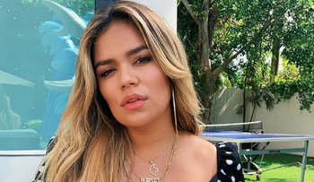 Cantante Karol G revela cirugías a las que se sometió para tener su sensual figura