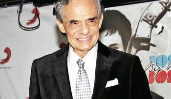Hija de José José vendió exclusividad de su muerte; RD recuerda vivencias del artista
