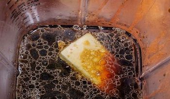 Esta es la increíble razón por la que todo el MUNDO le está poniendo mantequilla a su café: hazlo tu también...