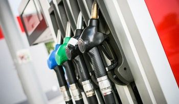 Precios gasolinas tienen significativa rebajas: RD$4.00 la Premium y RD$5.00 la regular