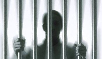 20 años de prisión para hombre mató su pareja quien lo encontró en orgía