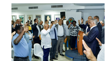 Vargas afirma que la mala gestión del Gobierno hace volver dirigentes al PRD