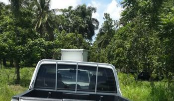 Desconocidos asaltan camión de valores en carretera Guerra-Bayaguana