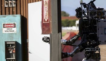 Google trabaja sobre un "botón rojo" para prevenir la rebelión de los robots