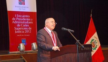 Jueces presentan propuesta para mejorar el sistema judicial