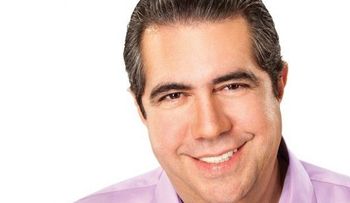 Francisco Javier felicita dominicanos por año nuevo