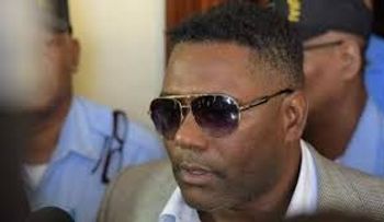 Miguel Tejada ha sido sometido cinco veces a la Justicia por dar cheques sin fondos, dice comentarista de la Z-101