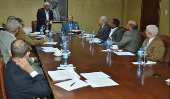 Ministro de Agricultura busca masificar apoyo a la agropecuaria    