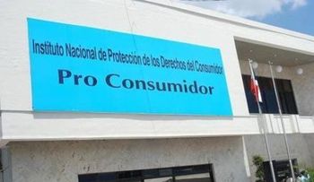 Defensora del pueblo valora trabajo de Pro Consumidor