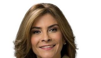 Con Luis y Carolina, la sinergia. DM escoge un mal necesario. Julito ¿referente moral, antiimperialista de nuevo cuño, o pichando el juego continuista?