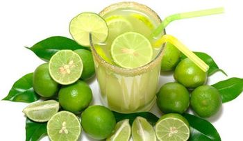 10 razones: tomar agua con limón cada maÃ?ana
