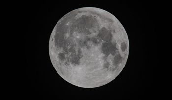 La primera superluna de 2018 llegará en Año Nuevo