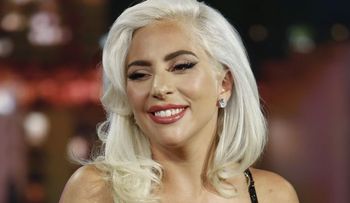 Lady Gaga se propuso matrimonio a sí misma