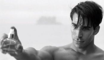 Wachu, el chico de los comerciales de â??Open Englishâ? es un sexy modelo