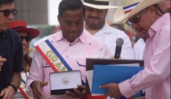 Roberto Del Castillo, Gran Mariscal del Desfile en Rhode Island