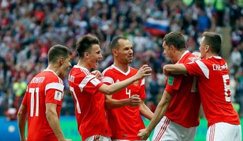 Rusia bajo sospecha por su rendimiento en el Mundial que abrió una polémica por dóping