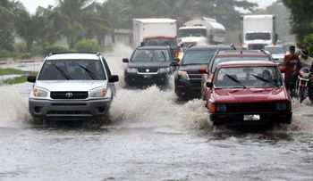 Emiten alerta verde para 6 provincias por las lluvias