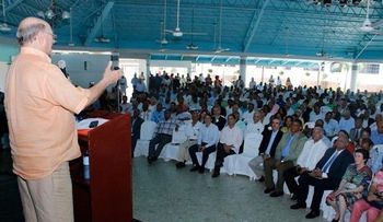 Abinader, Hipólito, Bautista, Martínez y otros dirigentes llaman a la unidad del PRM 
