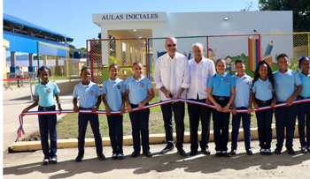 Abinader refuerza infraestructura educativa en Dajabón