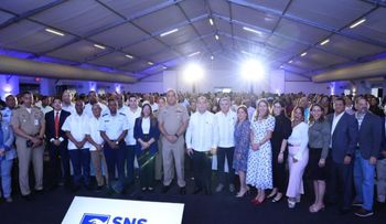 SNS anuncia récord de cirugías y reducción de mortalidad materna y neonatal