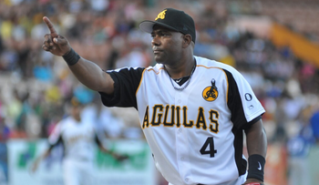 Aguilas contratan a Miguel Tejada para su equipo técnico