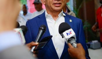 Presidente Senado dispuesto a citar ejecutivos Aerodom por retraso en mejoras aeroportuarias