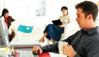 ¿Qué comer para rendir más en el trabajo?