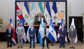 Valdez Albizu impulsará ciberseguridad en bancos centrales centroamericanos y destaca reducción de inflación en RD para 2023