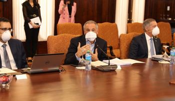 Peralta se reúne con sector empresarial para tratar apertura de actividades post coronavirus