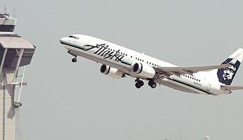Bajan a mujer de avión por tener cáncer 