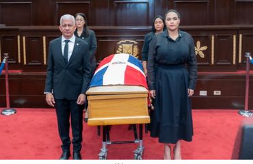 Congreso rinde tributo y da último adiós a Ramón Alburquerque, expresidente del Senado