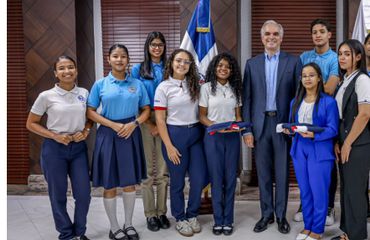 RD impulsa liderazgo estudiantil en Kenia y EE.UU