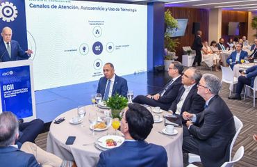 DGII presenta plan de modernización tributaria