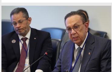 Valdez Albizu participó en reuniones de primavera del FMI y del GBM