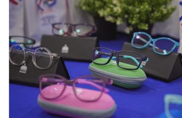 INABIE entrega más de 4,700 lentes y realiza 20 cirugías