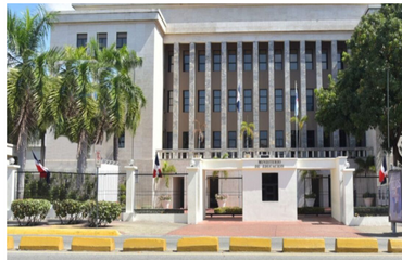 Comisión Rectora destaca evaluación de desempeño docente