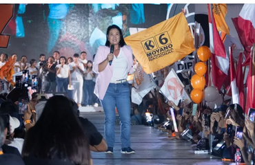 Candidatos en Perú cierran campaña antes de elecciones