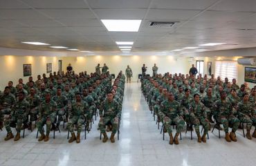 Ejército gradúa a 260 militares en programas de formación