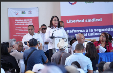 Compromiso con trabajo digno y formación en Día del Trabajador