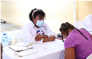 Gobierno realiza jornada y mejora viviendas en La Romana