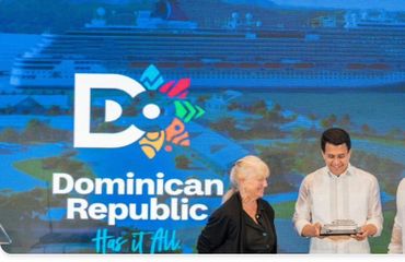 FCCA reconoce liderazgo de David Collado en cruceros de RD