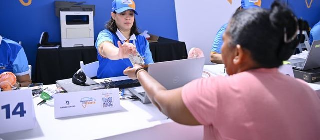 Banreservas lleva bancarización a San Francisco de Macorís