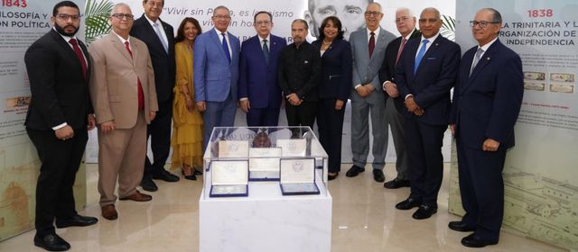 BCRD inaugura exposición en honor a Juan Pablo Duarte por 150 aniversario de su fallecimiento
