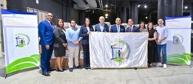 Voluntariado Banco Central entrega ayuda para víctimas de terremotos en Venezuela