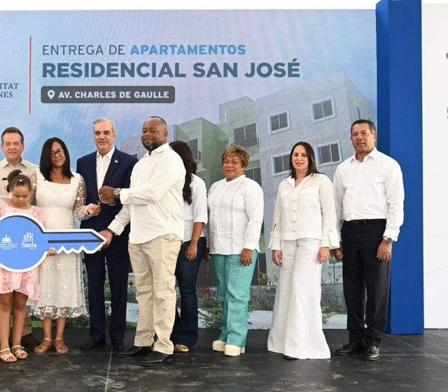 Banreservas financia 700 apartamentos residencial San José entregados por el presidente Abinader