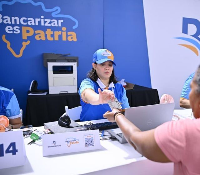 Banreservas lleva bancarización a San Francisco de Macorís