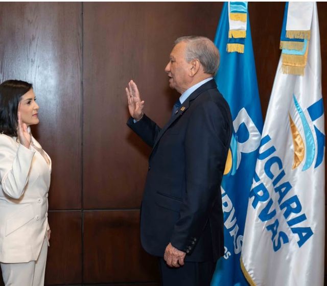 Designan a Angelina Biviana Riveiro como vicepresidenta ejecutiva de Fiduciaria Reservas