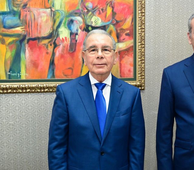 Abinader se reúne con Danilo para fortalecer posición unificada ante crisis haitiana